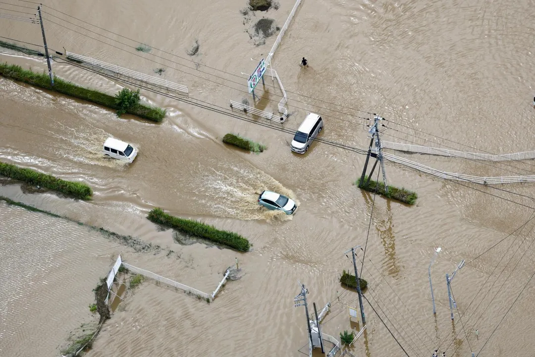 日本千葉遭逢世紀暴雨。（圖／路透）
