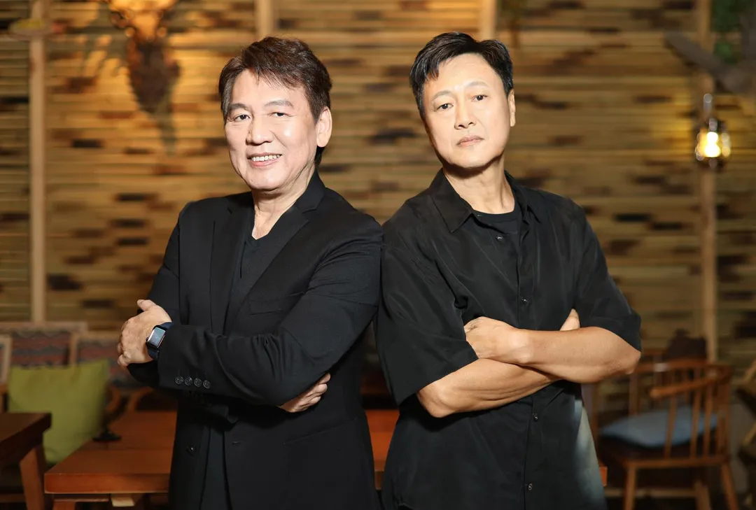 高明駿將林國榮（左）視為音樂生涯的貴人。（圖／宇禾數位提供）