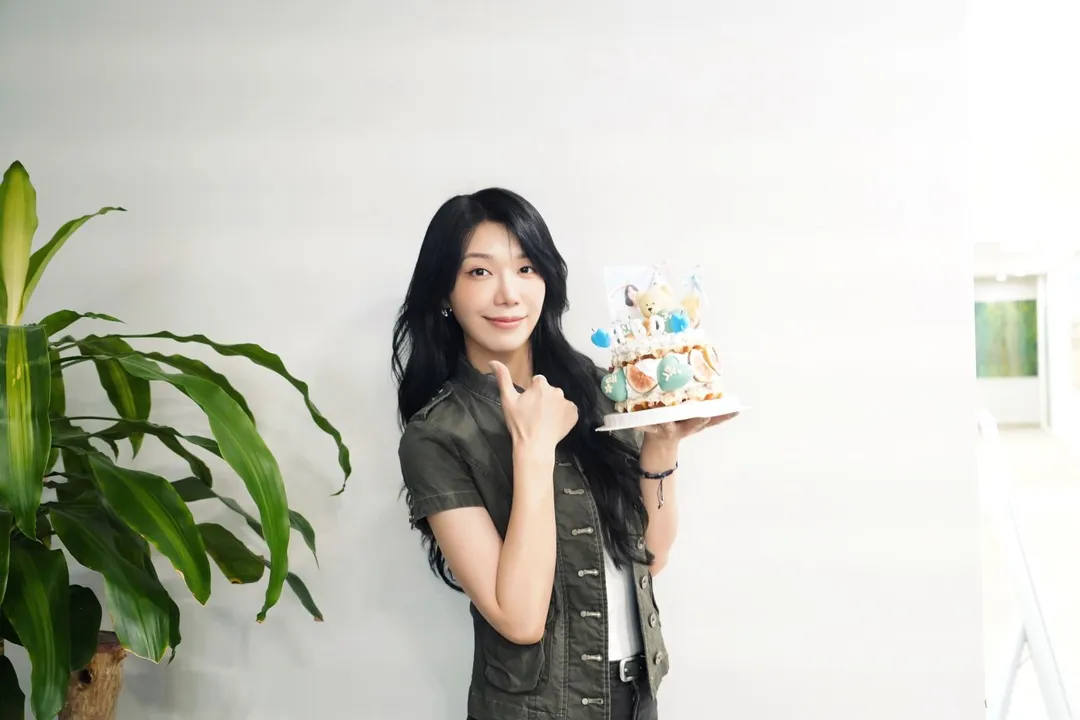 主辦單位也特別跨海準備生日蛋糕驚喜慶生。（圖／BILLIONS提供）