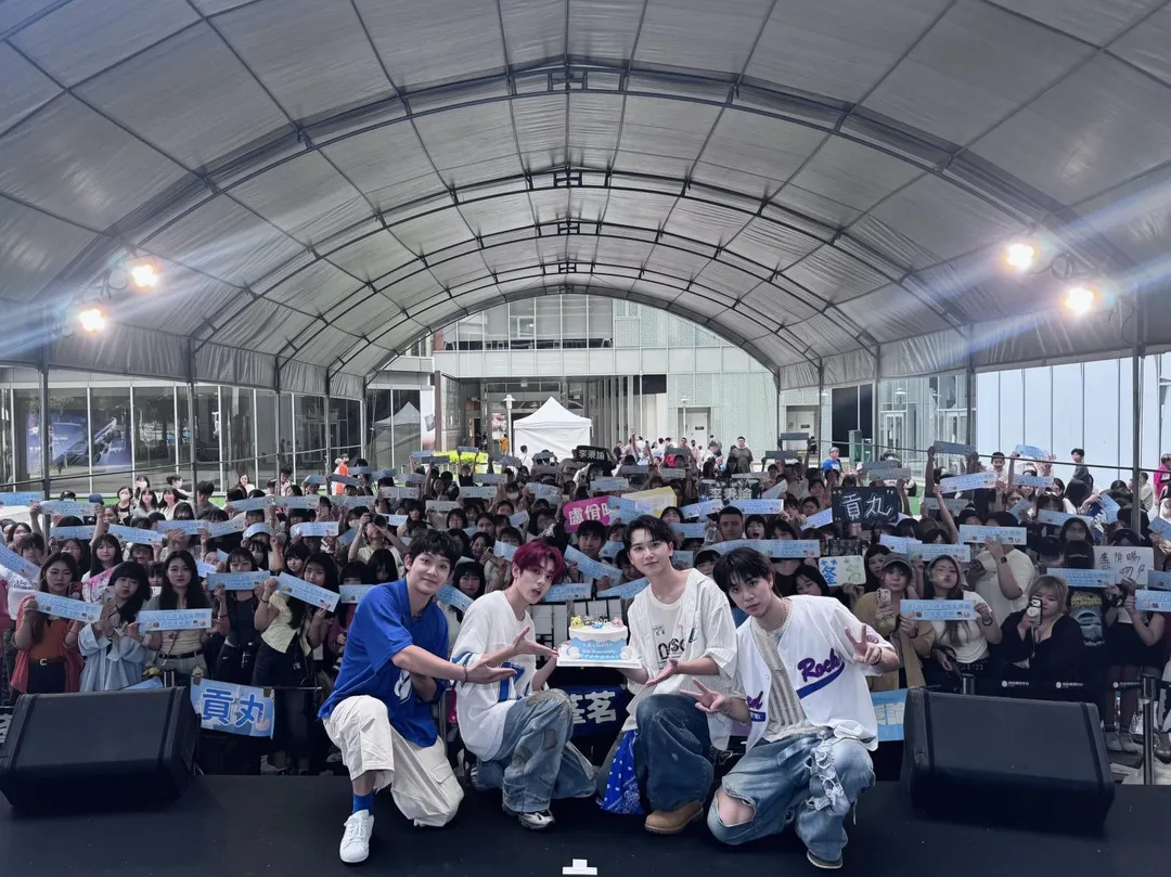 AcQUA源少年在收官時向彼此及粉絲感性喊話。（圖／種子音樂 提供）