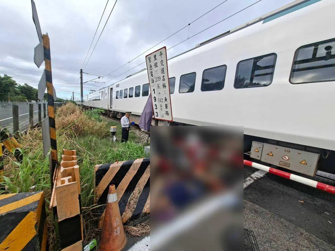 台鐵彰化田中至社頭間魚寮路平交道今（21）日下午4點46分發生死傷事故。（圖／警方提供）