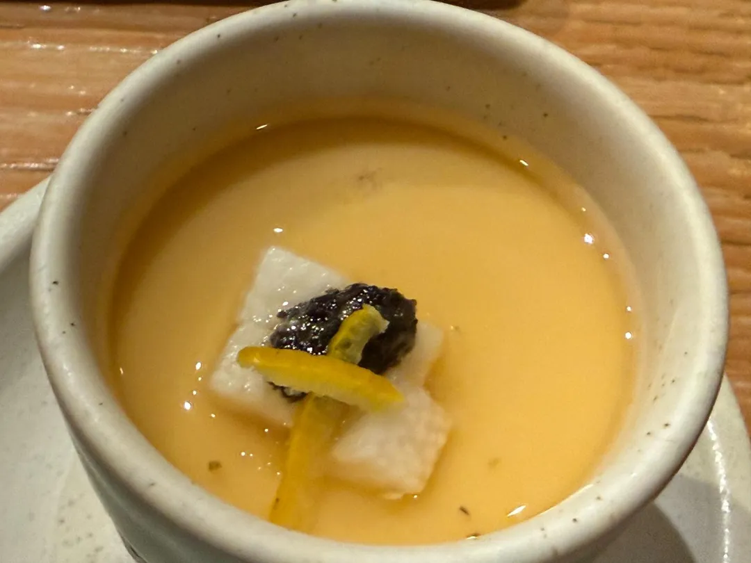 雞高湯蒸蛋。（圖／黃宏輝提供）