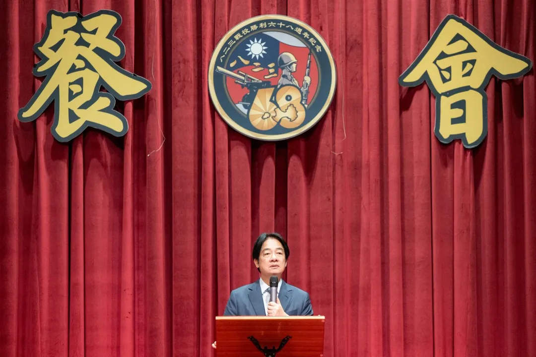 賴總統今年8月23日中午在金門與砲戰官兵、遺族餐會。(圖/總統府)
