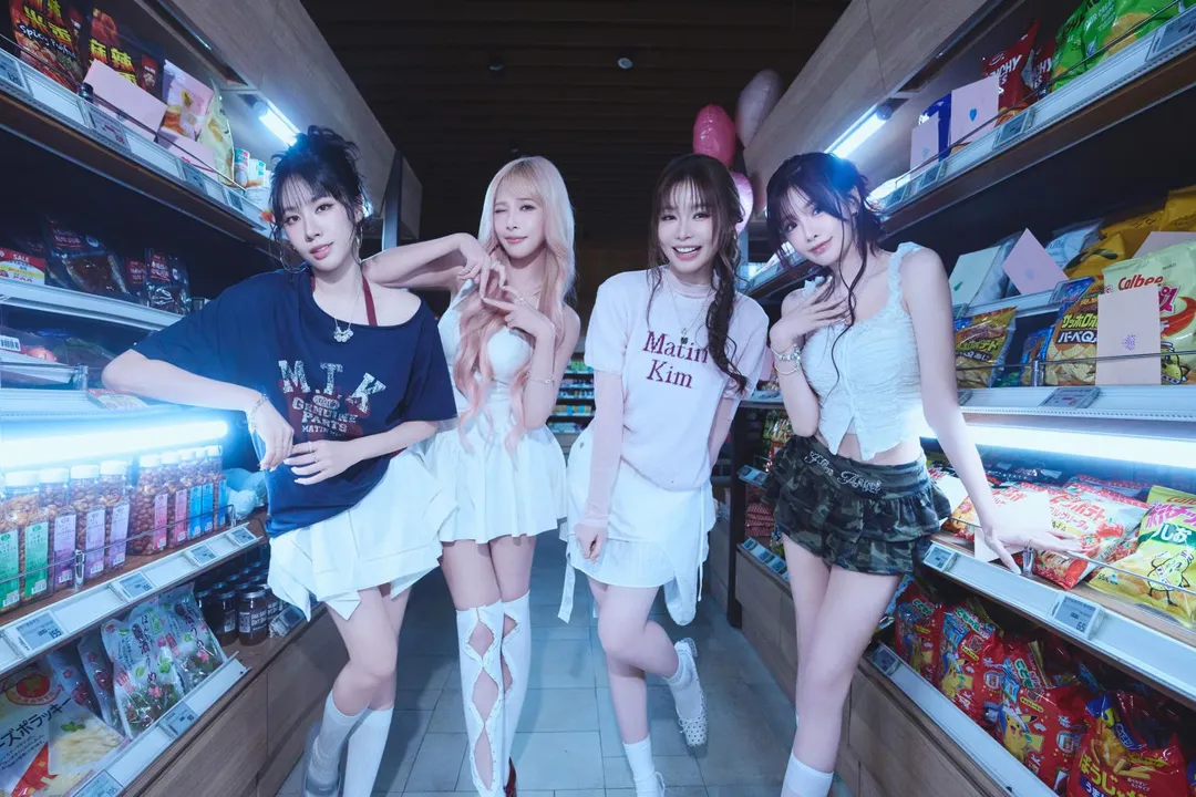 LUVSSI出道一年推出首張EP《LUV MODE》。左起為宋宋、Rina、Yuri、菲菲。（圖／LEXX原質娛樂 提供）