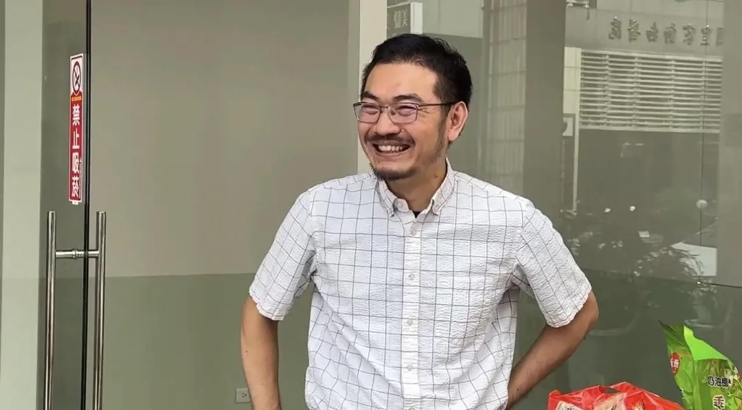 趙醫師笑說太巧合了。（圖／中天新聞）