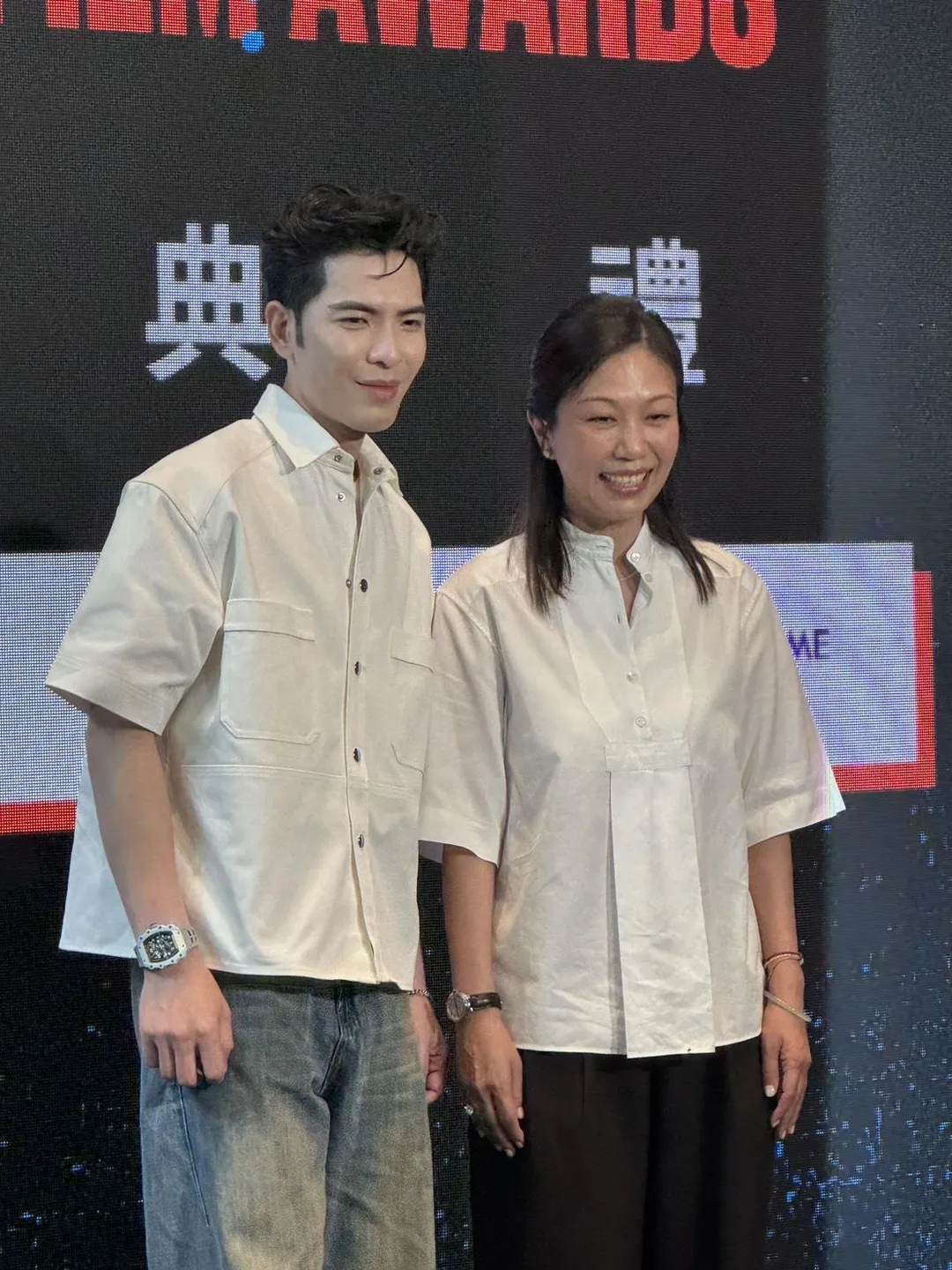 喜鵲娛樂創辦人Summer林有慧與老公蕭敬騰28日一同出席「拍短劇—直式短劇創作挑戰賽」頒獎典禮。（圖／記者 楊進明 攝）