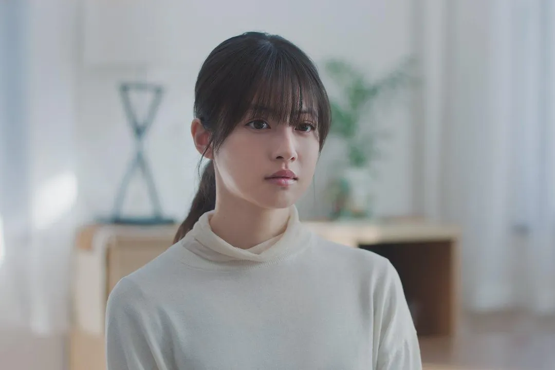 今田美櫻在片中飾演「白石美令」。(圖/車庫娛樂 提供)