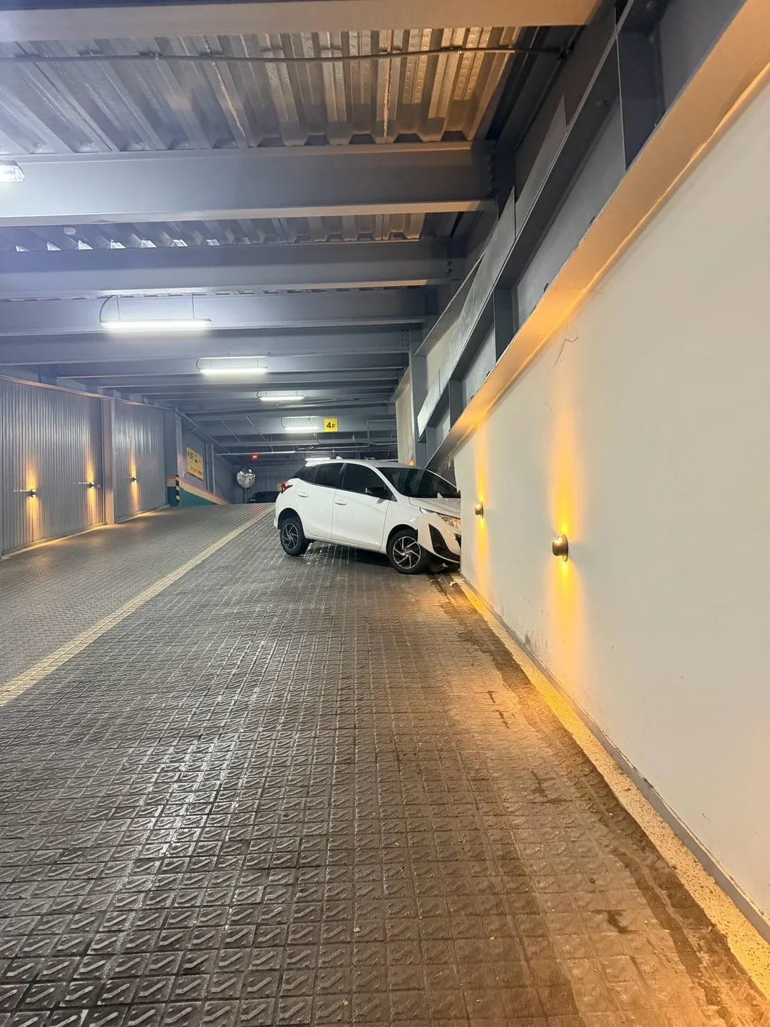 警方接獲報案後，指派普仁派出所員警趕赴現場調查處置。（圖／警方提供）