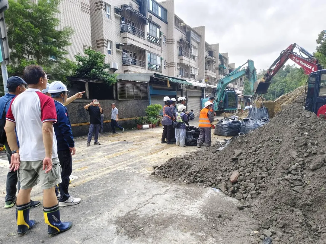 松富街勘災照片。(圖/高雄市政府提供)
