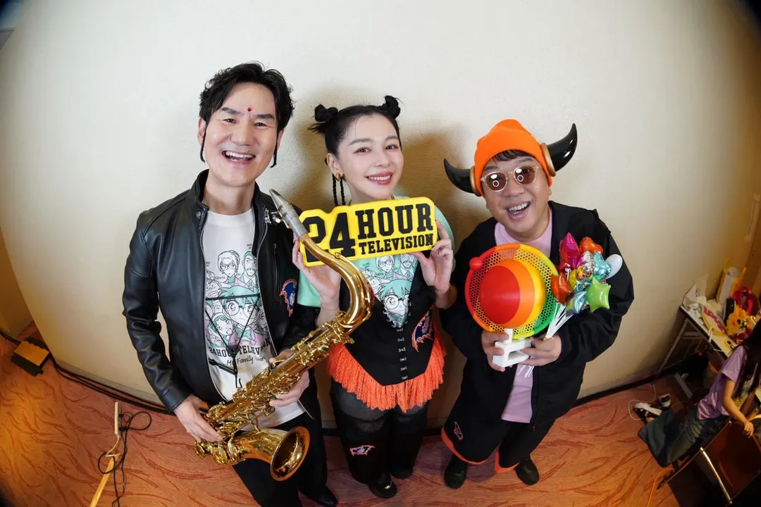 「黑色餅乾」一連帶來兩首經典歌曲，全場掀回憶殺。（圖／威威巖娛樂 提供）