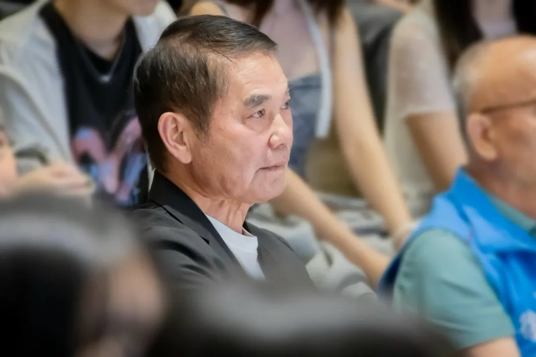 苗栗縣長鍾東錦。(圖/翻攝自鍾東錦臉書)