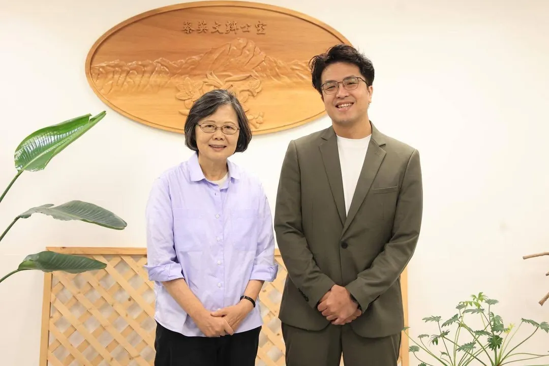 蔡英文將陪同沈伯洋登記參選。（圖／翻攝沈伯洋臉書）
