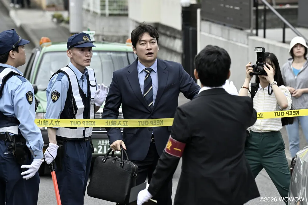 改編自日本知名作家東野圭吾同名暢銷小說，懸疑大作《空洞的十字架》將於6日起全台首播。（圖／Hami Video 提供）