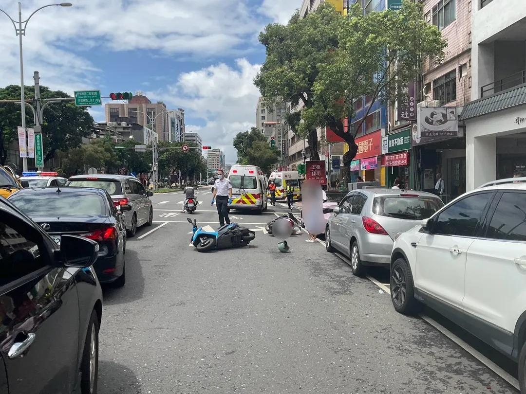 警方緊急到場排除狀況。（圖／警方提供）
