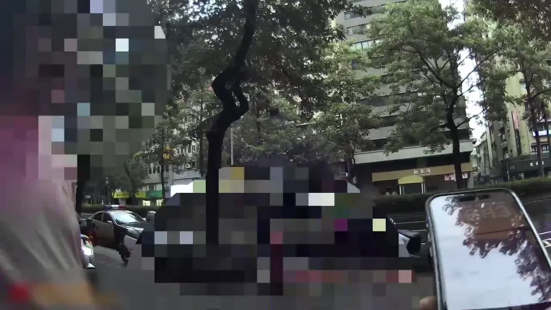 警方依違反性騷擾防治法完成調查，將呂姓酒店經紀移送地檢署。（圖／警方提供）
