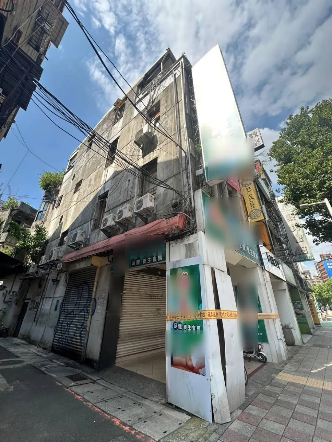 南京西路色情養生館遭勒令停業斷水斷電。（圖／翻攝畫面）