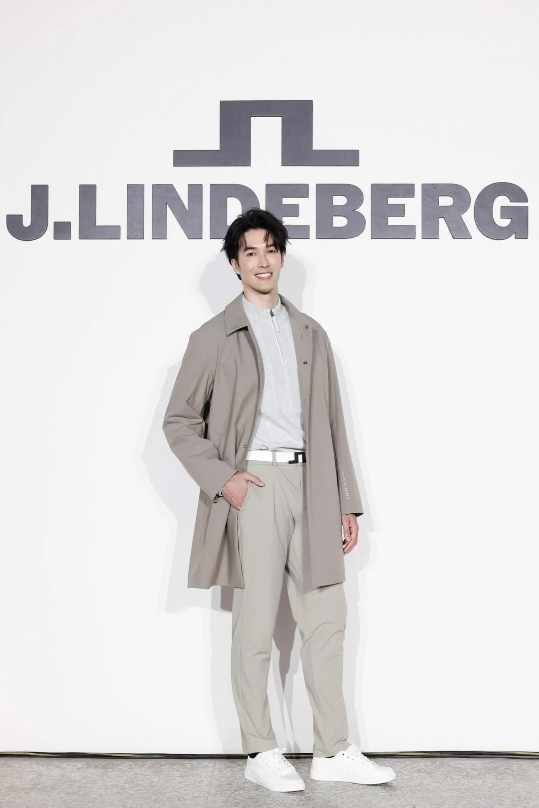 錦榮透露自己的身高約189公分,讓女友很有安全感。(圖/J.Lindeberg提供)