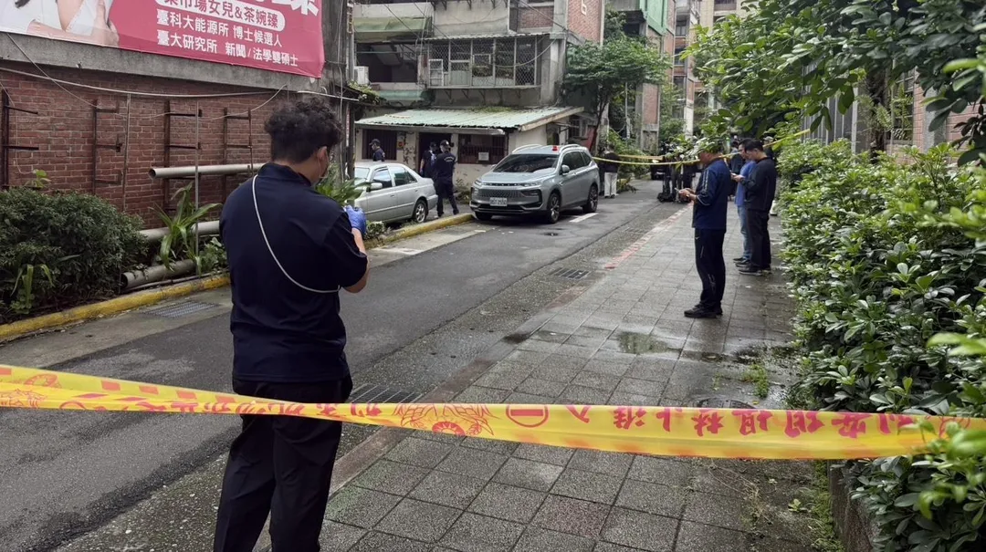 台北市中正區鬧區今日下午驚傳槍響!(圖/翻攝畫面)