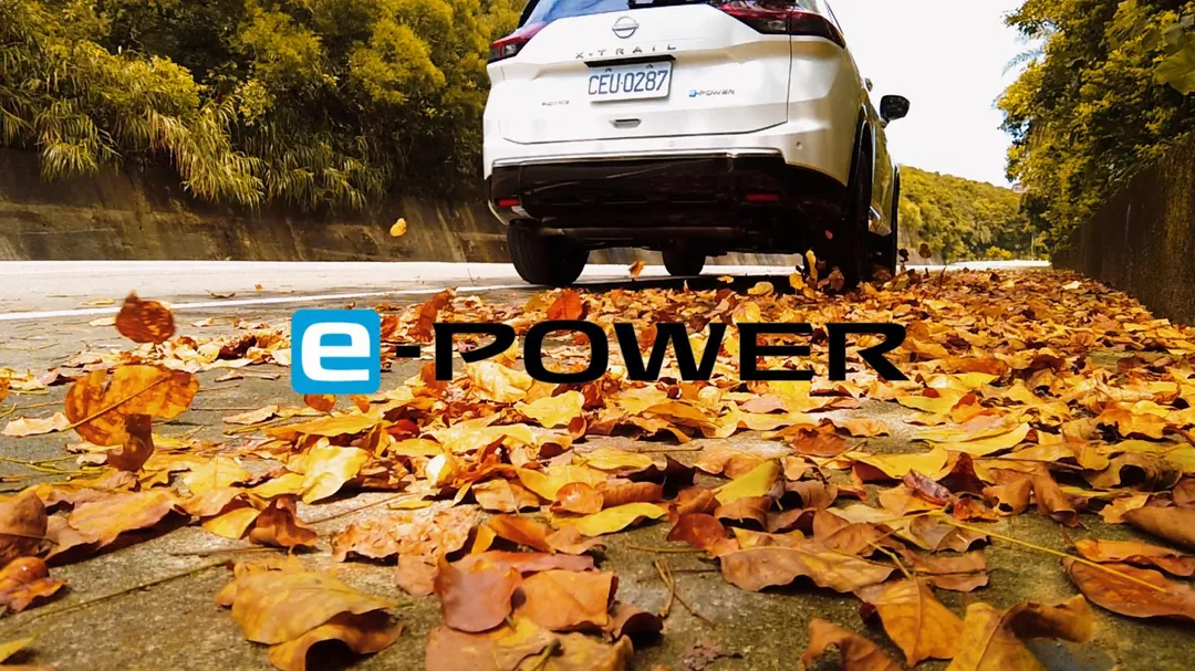 X-Trail e-POWER車尾保留e-POWER與e-4ORCE專屬識別（圖／中天車享家朱朱哥來聊車）