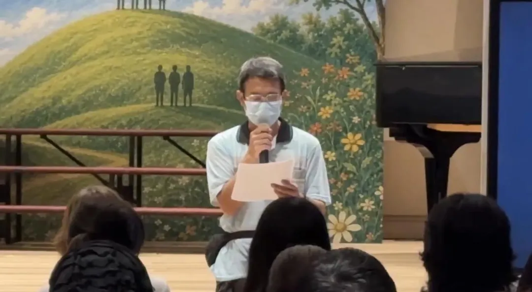 楊承勳爸爸致詞邊講邊哭。（圖／塗豐駿攝）