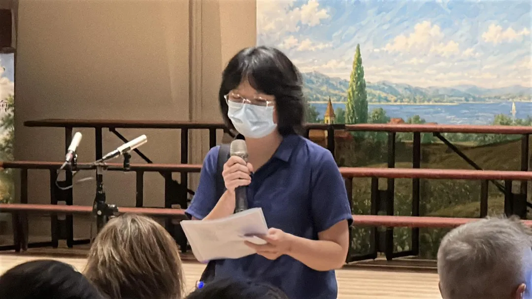 楊媽媽致詞提3訴求盼成立「楊承勳紀念教室」。(圖/塗豐駿攝)