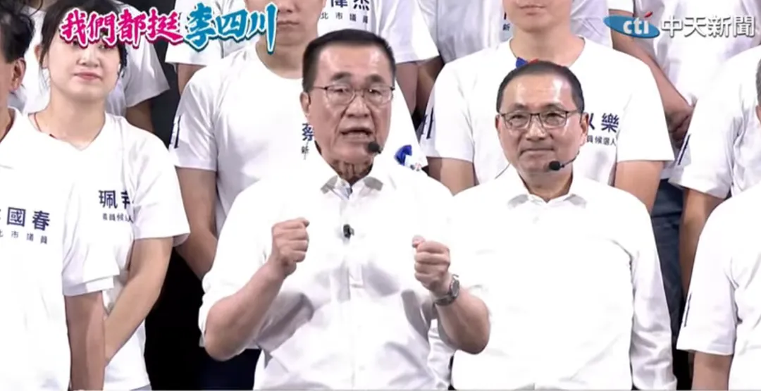 李四川12日首場造勢致詞。（圖／中天新聞）