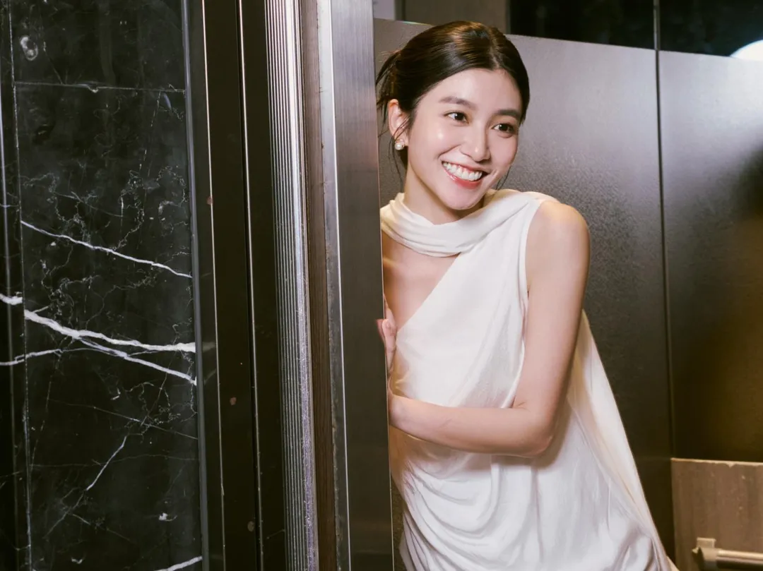 女星陳怡佳靠電影《網紅老爸》闖出知名度。(圖/麻吉砥加 提供)