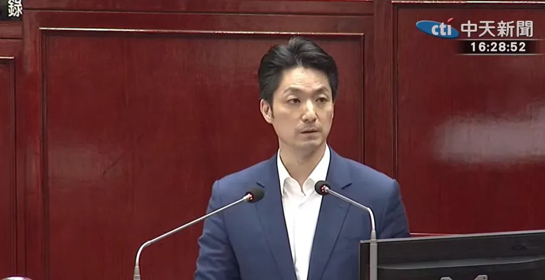 台北市長蔣萬安的身世爭議隨著選戰逼近，再度成為政治攻防話題。（圖／資料照片）