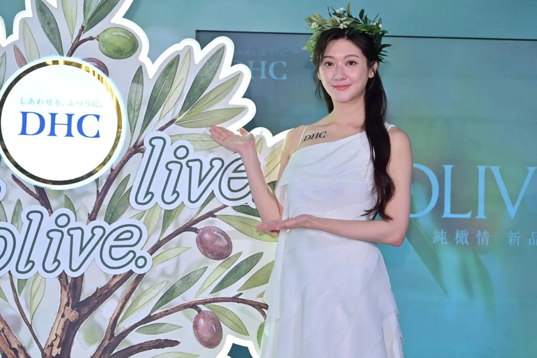 林逸欣擁有亮麗外型。（圖／DHC提供）