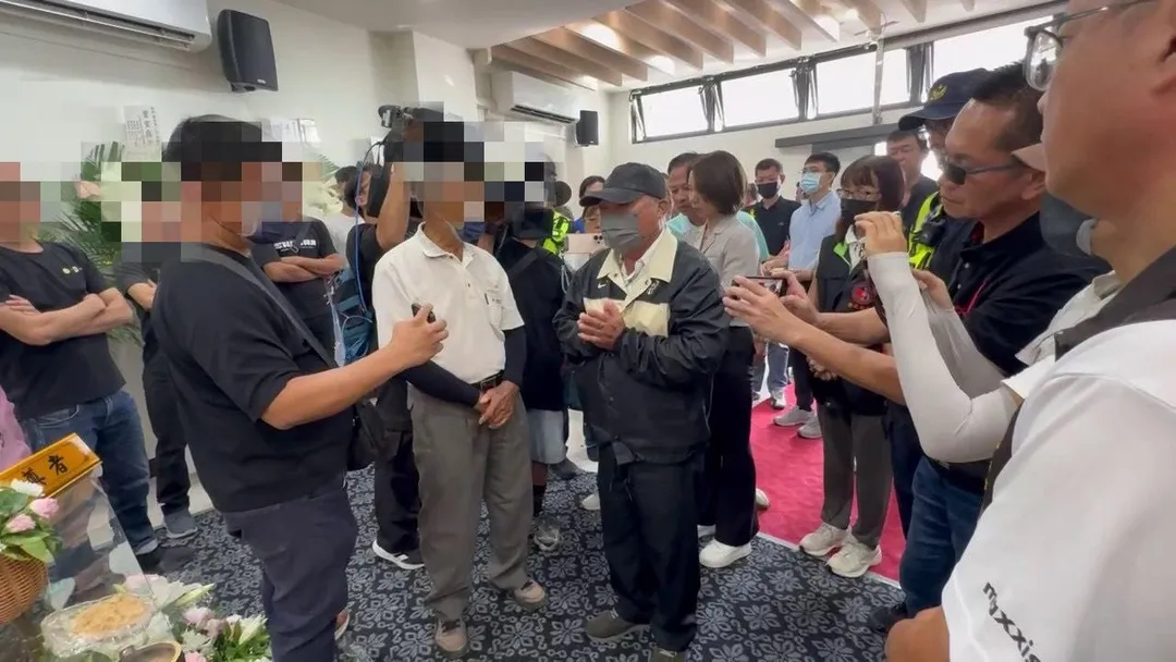 林男竟叫老父「代打」出席陳姓護理師的告別式。（圖／中天新聞）