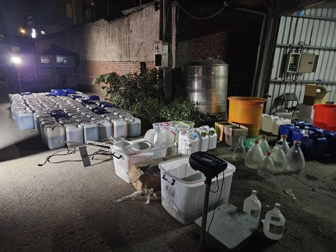 製毒工廠現場。（圖／翻攝畫面）