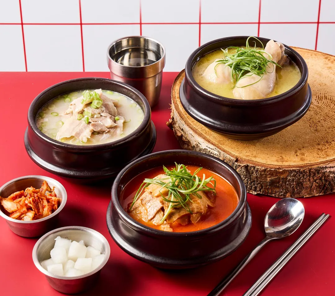 Bonchon自10月1日起於全台門市同步推出期間限定的「冬季韓食系列」。（圖／Bonchon提供）