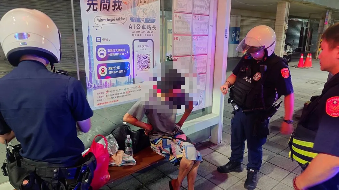 警方查獲涉嫌縱火男子。（圖／翻攝畫面）