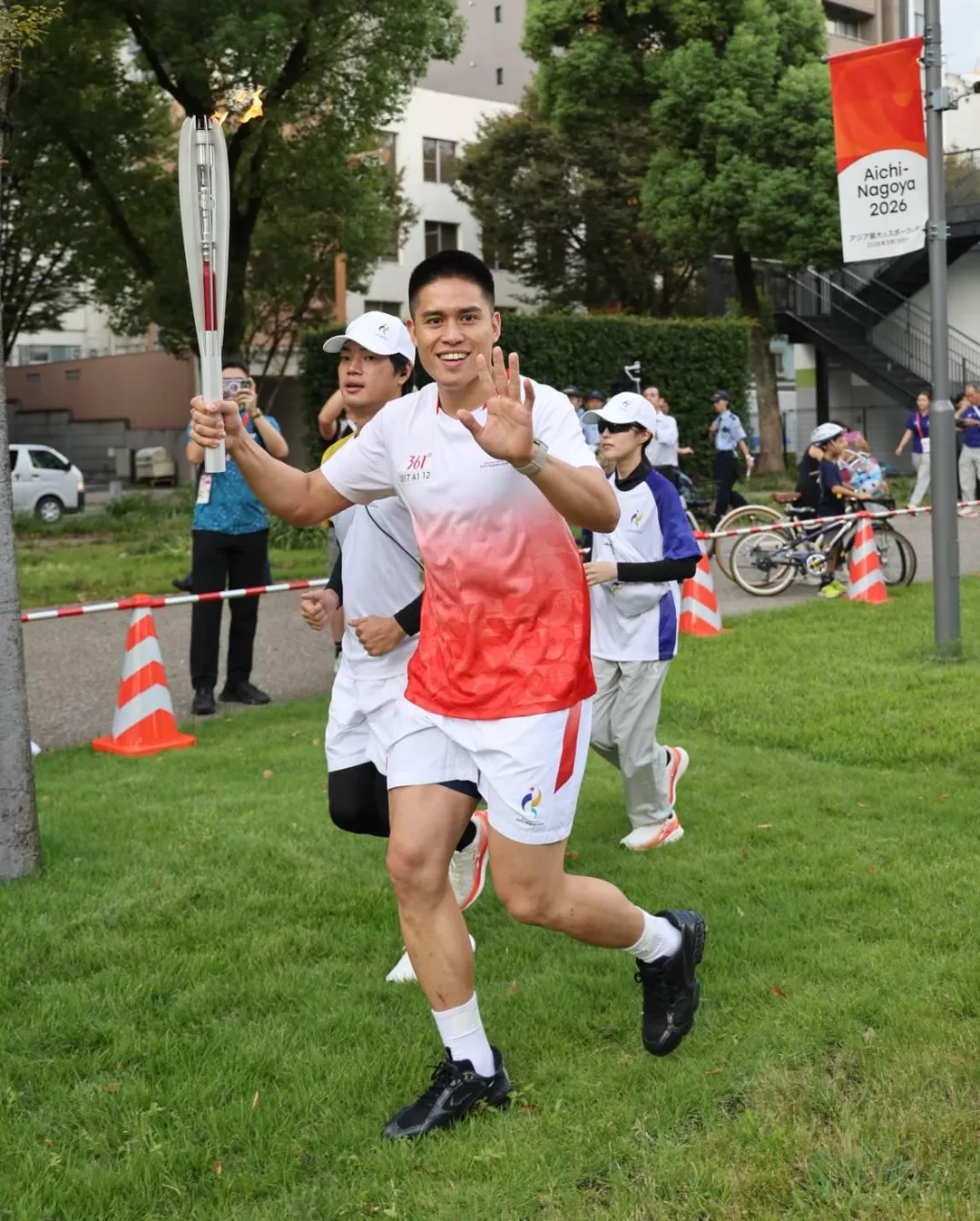陳盈駿代表聖火傳遞。（圖／運動部提供）