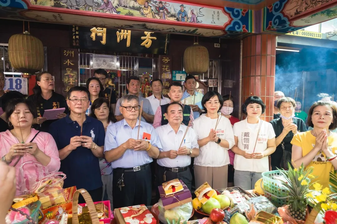 蘇巧慧18日密集展開公廟行程。（圖／蘇巧慧競辦提供）