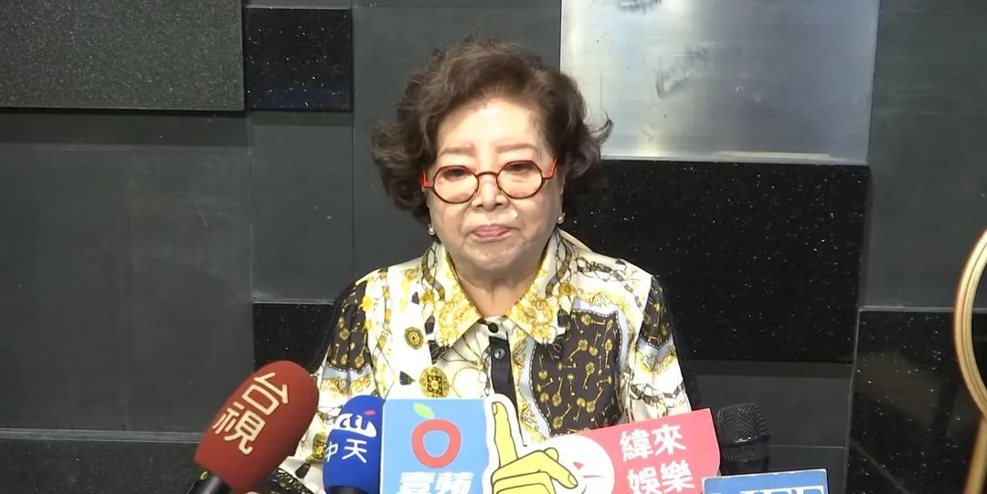 陳淑芳17日出席關懷演藝人員基金會中秋餐會。(圖/中天新聞)