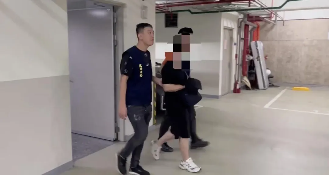 男子殺害泰籍女友裝箱藏冰櫃遭警方逮捕到案。（圖／翻攝畫面）