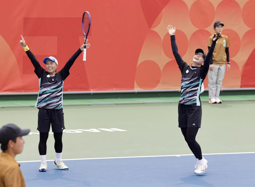 決勝第3點雙打，中華隊由老經驗的羅舒婷搭配周宴甄聯手出擊。（圖／中華奧會）