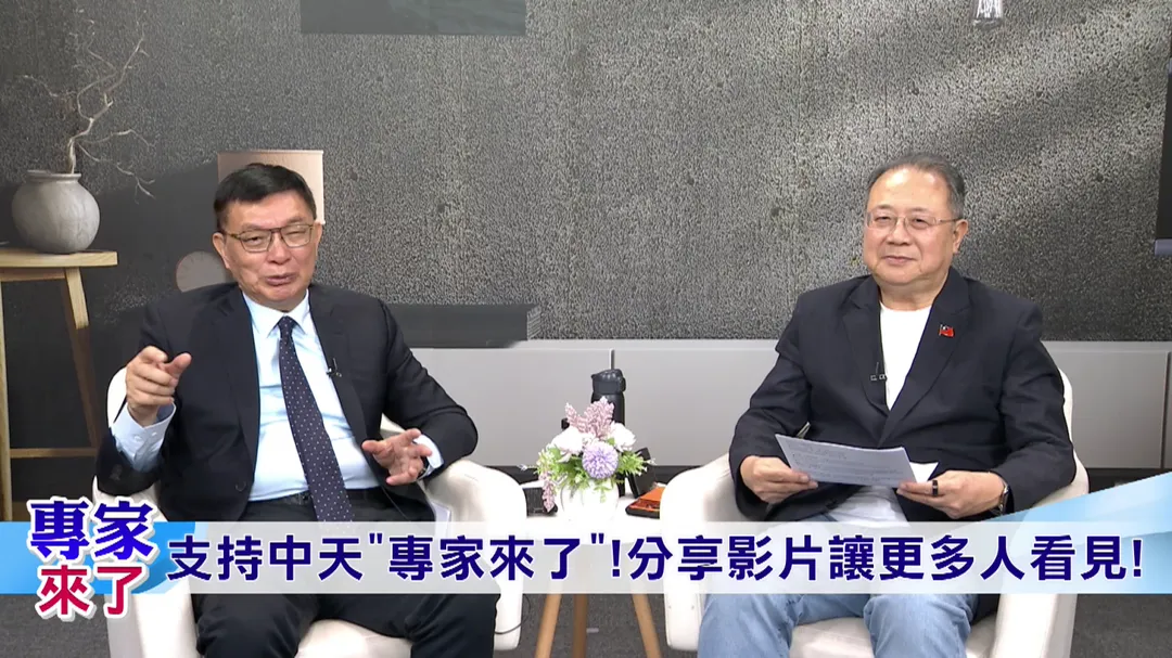黃介正 苑舉正 人工智慧（AI）武器化已成為國際戰略中最令人擔憂的「潘朵拉魔盒」。（圖／專家來了）