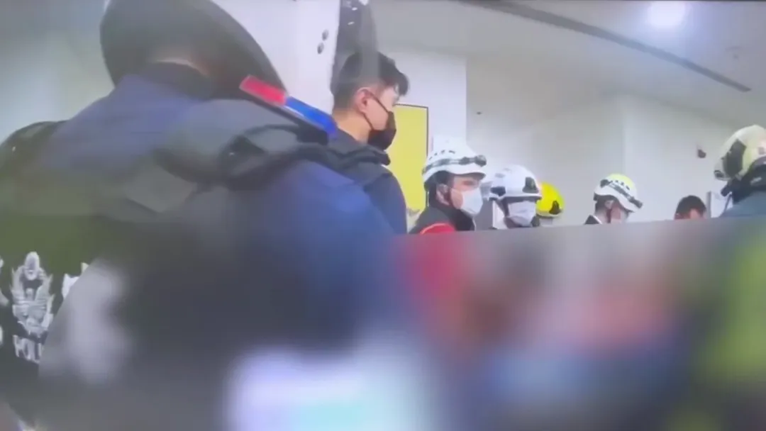 富邦人壽辦公室爆砍人案。(圖/警方提供)