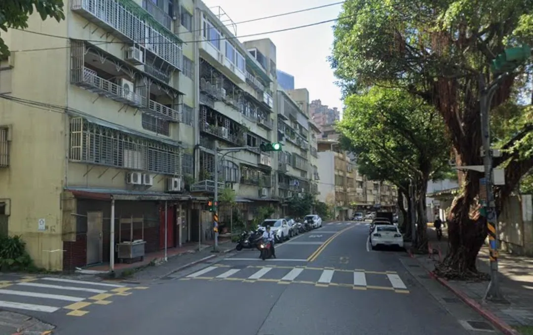 老屋可先透過結構安全性能初步評估了解耐震能力，再依結果及建築物實際情形補強或重建。（圖／Google map）