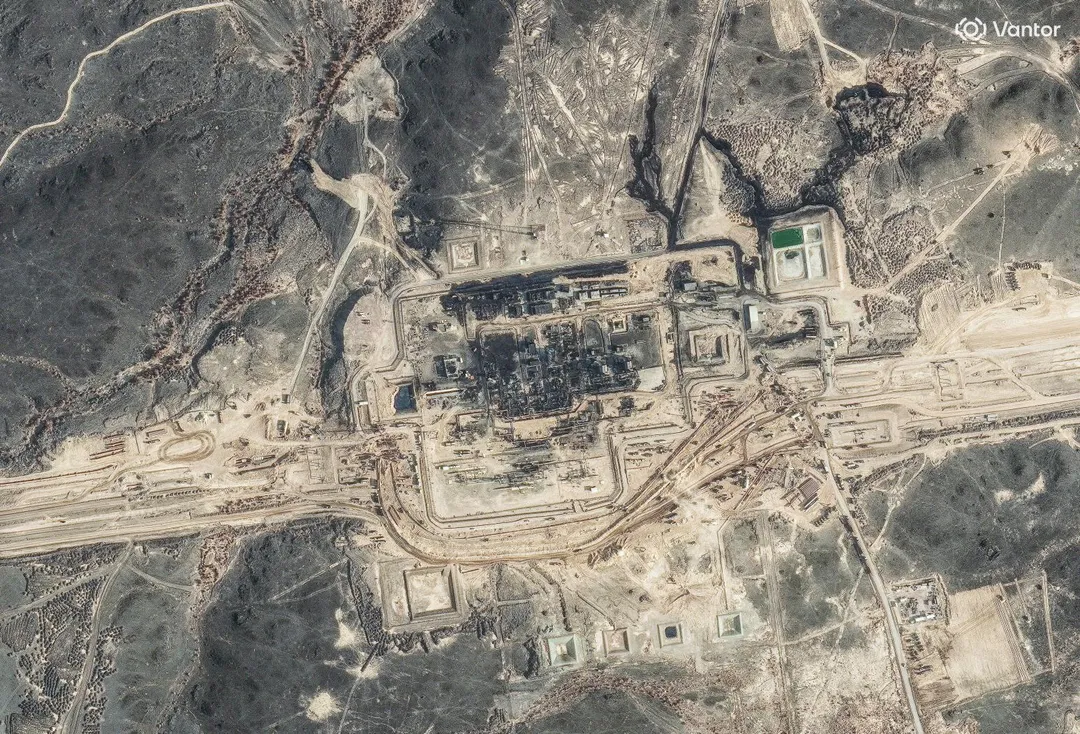 沙烏地阿拉伯傳22日稍晚將重啟東西輸油管恢復原油供應，布蘭特原油期貨應聲跌到近2週最低水平。（圖／路透）