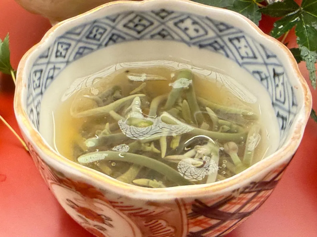 土佐醋蓴菜。(圖/黃宏輝提供)