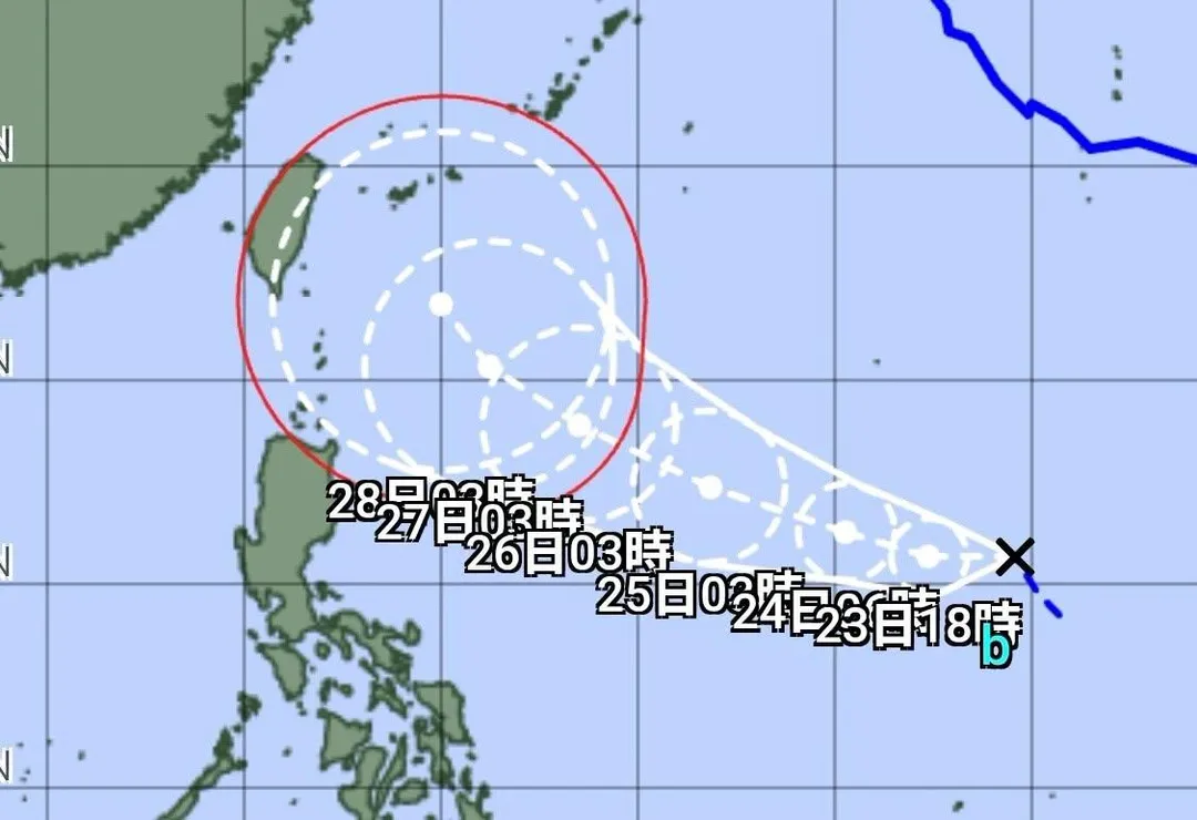 熱帶性低氣壓TD29最快於今（23日）增強為舒力基颱風。（圖／取自氣象粉專「觀氣象看天氣」）