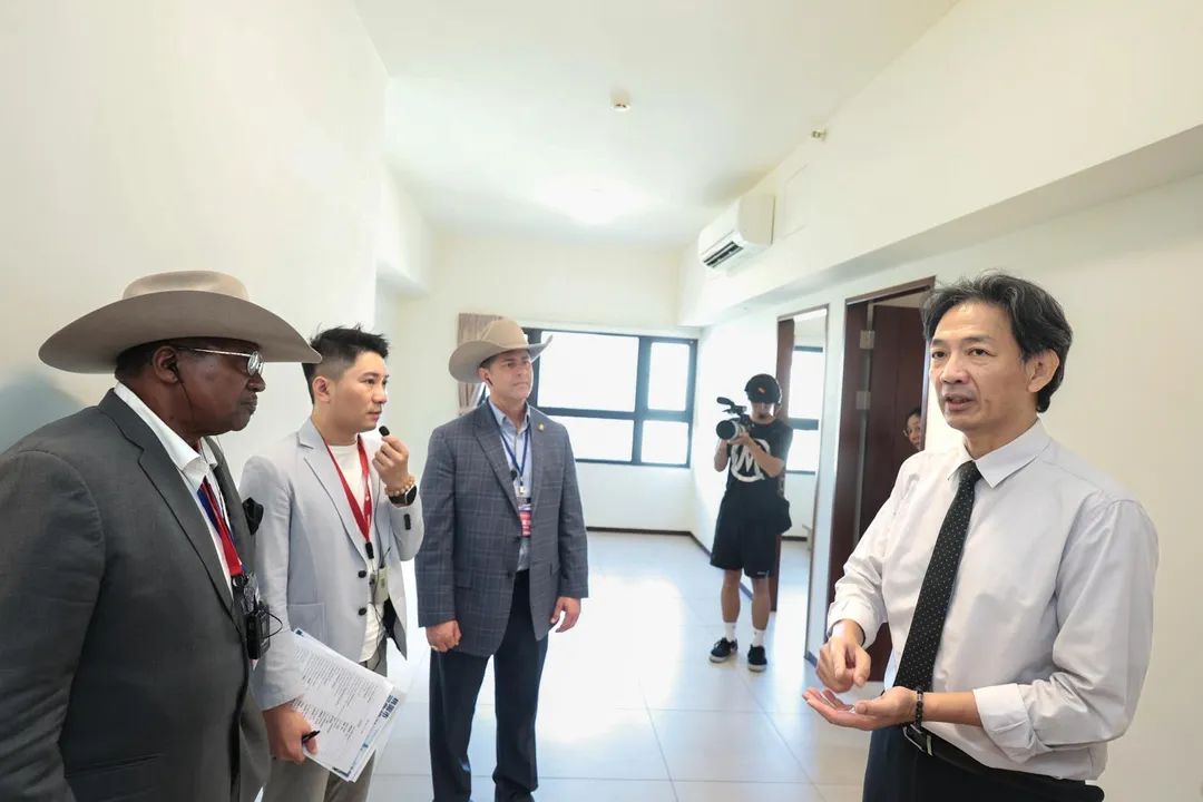 美國德州嘉倫市、日本千葉縣訪團參訪桃園社宅。（圖／桃園市政府提供）
