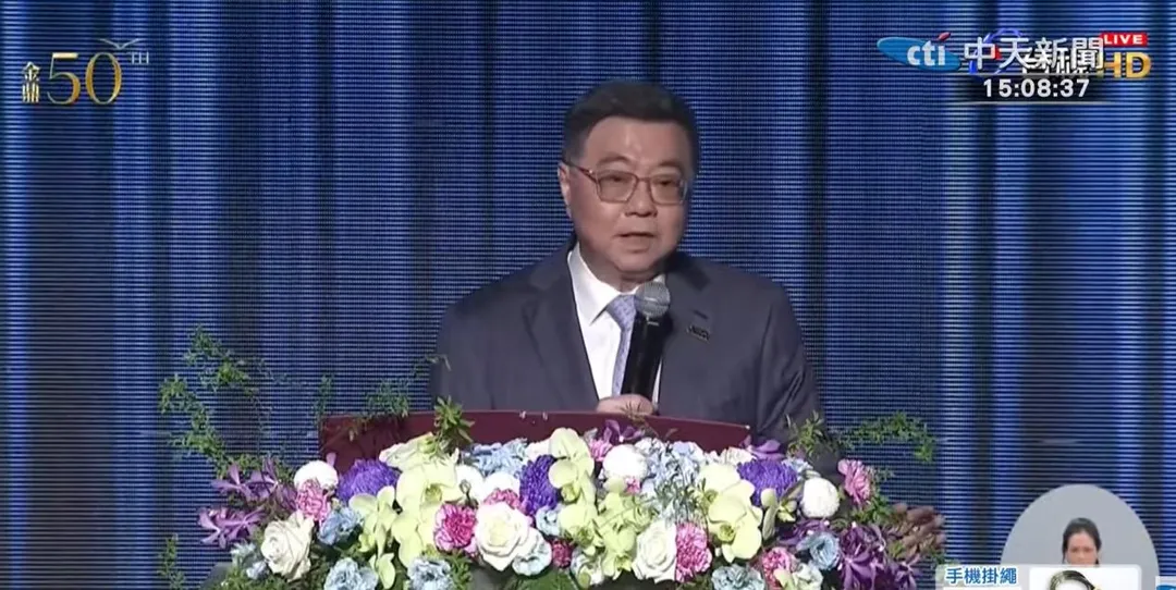 行政院長卓榮泰南下高雄,出席第50屆金鼎獎頒獎典禮。(圖/中天新聞)
