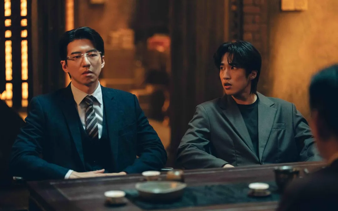 Netflix影集《黑白清道夫》上線後,短短48小時便登上Netflix台灣每日排行榜第1名。(圖/Netflix 提供)