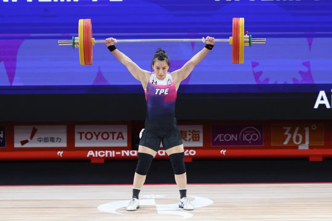 郭婞淳於名古屋亞運女子61公斤級，以抓舉107、挺舉130及總和237公斤奪銅，達成連三屆亞運奪牌紀錄。（圖／中華代表團提供）