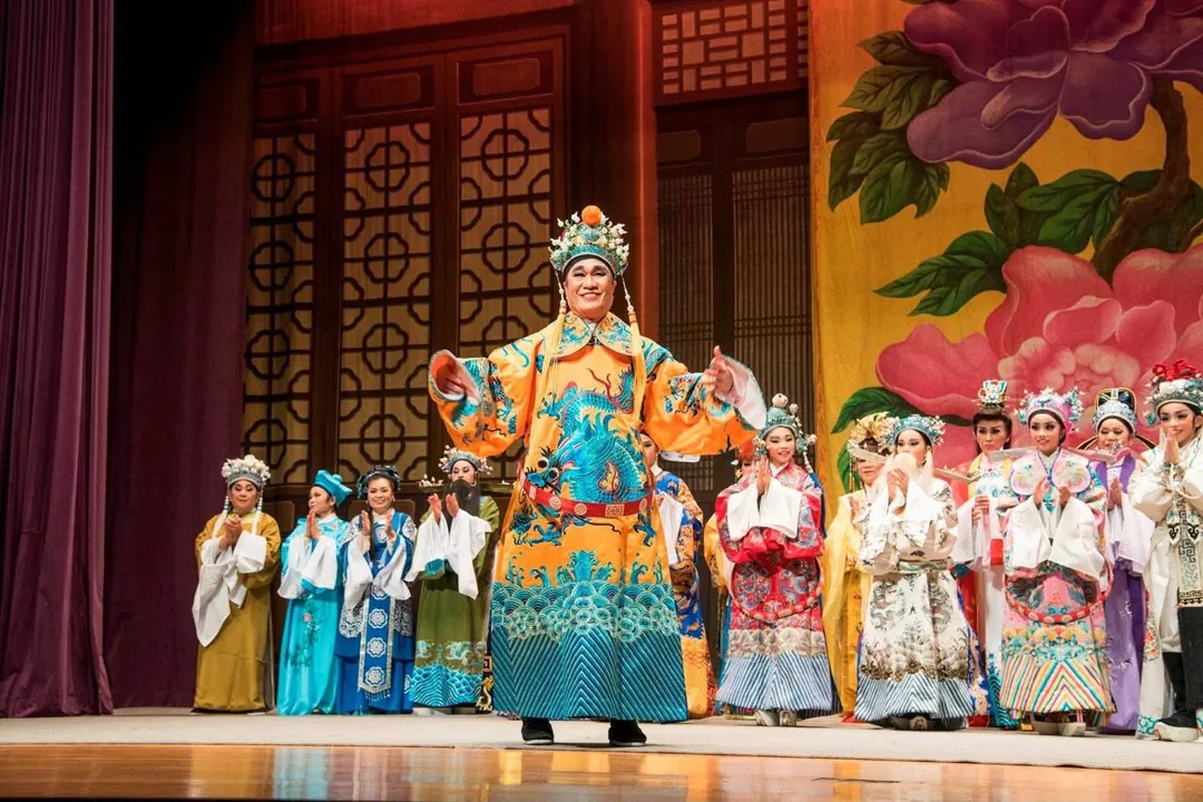 李四川透露自己連4年演歌仔戲都扮演皇帝角色。(圖/李四川臉書)