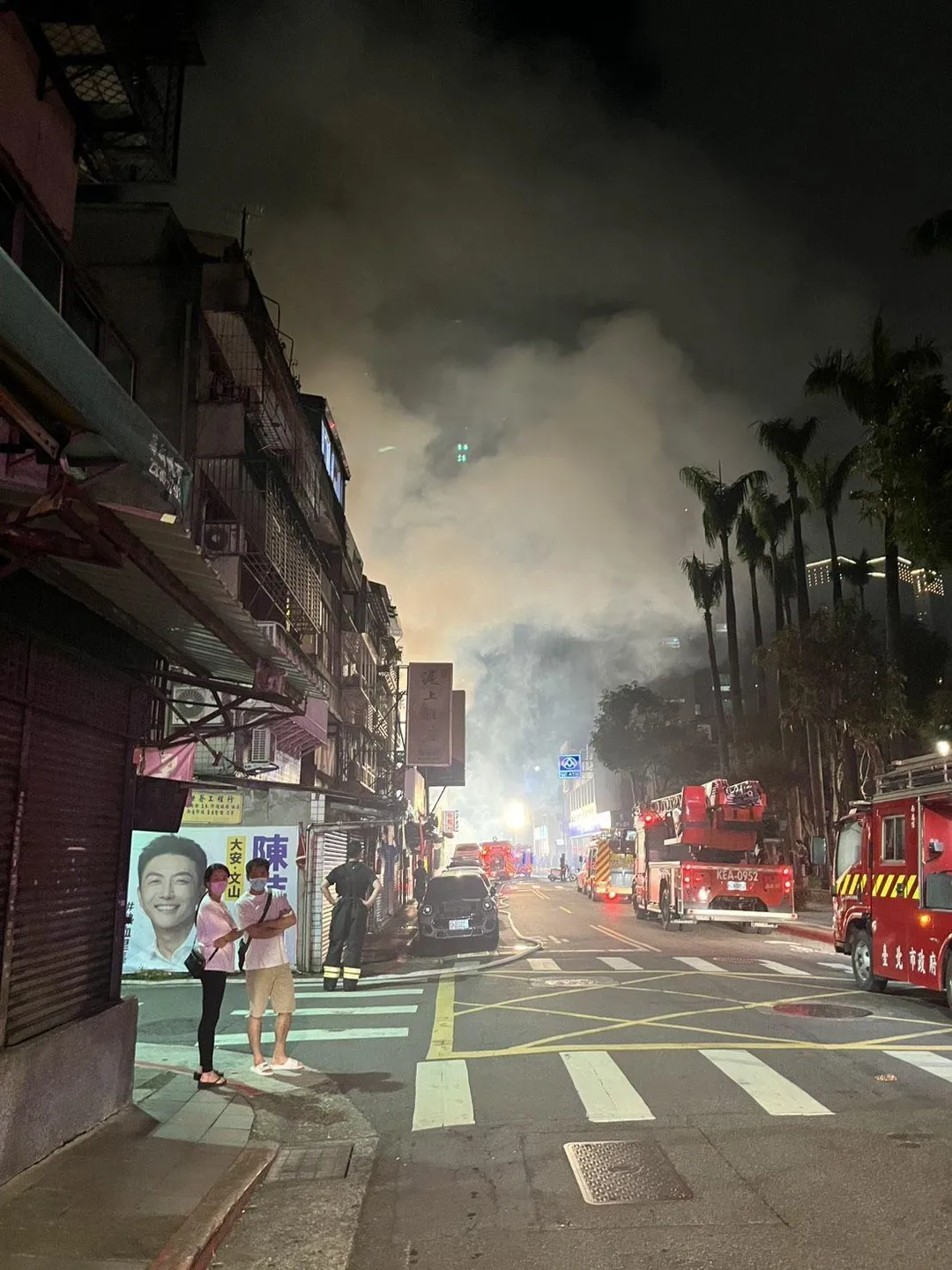 火煙範圍極大。(圖/記者爆料網)
